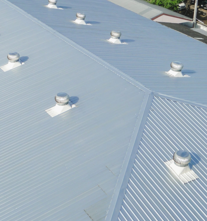 metal roofing in a commercial building